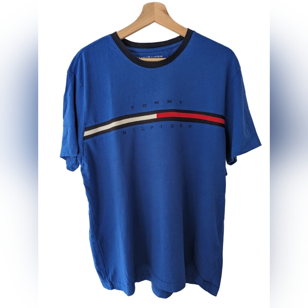Tommy Hilfiger Logo T-Shirt Men's Size Large Vintage look